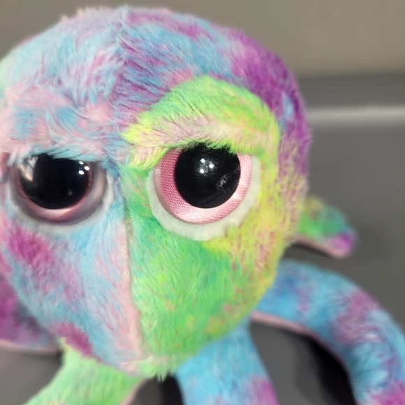 Octopus Plush - Picture 2 of 5